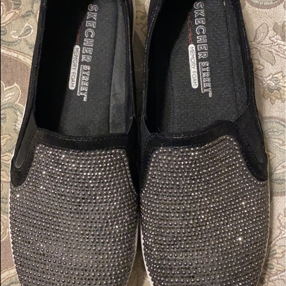 Schechers street shoes